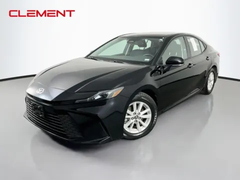 Black 2025 Toyota Camry LE for sale in Florissant, MO