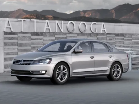 White 2014 Volkswagen Passat 2.5 S for sale in Florissant, MO