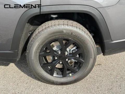 More photos of 2026 Jeep Grand Cherokee L Altitude at Clement Chrysler Dodge Jeep Ram Florissant, MO