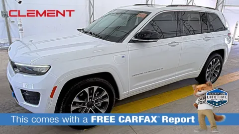 White 2022 Jeep Grand Cherokee Overland 4xe for sale in Florissant, MO