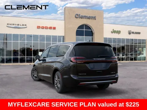 More photos of 2027 Chrysler Pacifica Limited at Clement Chrysler Dodge Jeep Ram Florissant, MO