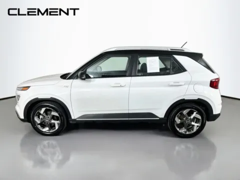 More photos of 2023 Hyundai Venue Limited at Clement Chrysler Dodge Jeep Ram Florissant, MO