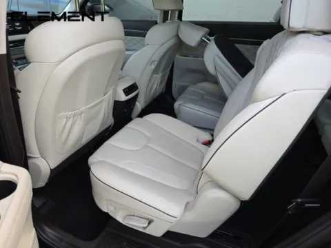 More photos of 2020 Hyundai Palisade Limited at Clement Chrysler Dodge Jeep Ram Florissant, MO