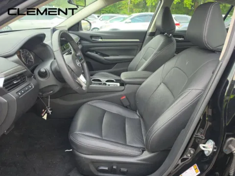 Another view of 2023 Nissan Altima 2.5 SL for sale in Florissant, MO at Clement Chrysler Dodge Jeep Ram Florissant