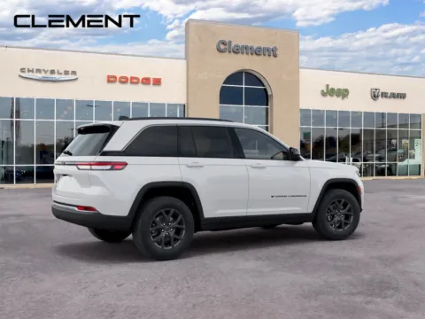 More photos of 2027 Jeep Grand Cherokee Altitude at Clement Chrysler Dodge Jeep Ram Florissant, MO
