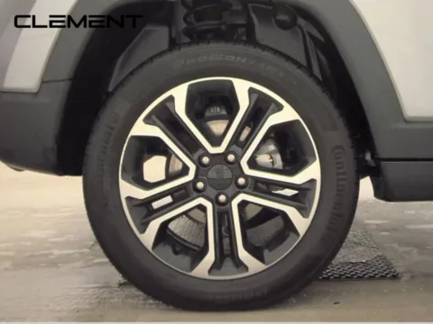 More photos of 2022 Jeep Compass Limited at Clement Chrysler Dodge Jeep Ram Florissant, MO