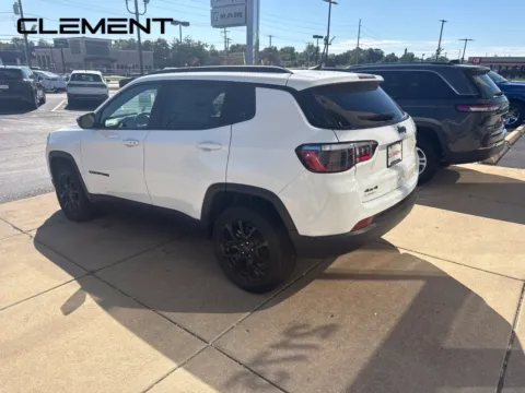 More photos of 2027 Jeep Compass Latitude at Clement Chrysler Dodge Jeep Ram Florissant, MO