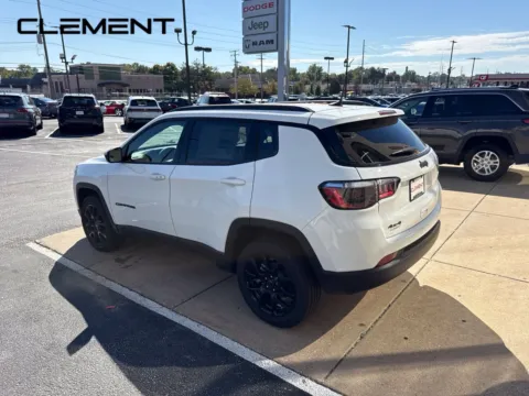 More photos of 2027 Jeep Compass Latitude at Clement Chrysler Dodge Jeep Ram Florissant, MO