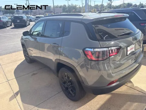 More photos of 2027 Jeep Compass Latitude at Clement Chrysler Dodge Jeep Ram Florissant, MO