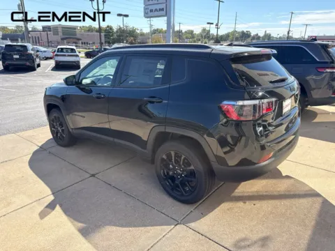 More photos of 2027 Jeep Compass Latitude at Clement Chrysler Dodge Jeep Ram Florissant, MO