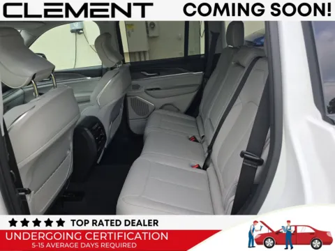 More photos of 2023 Jeep Grand Cherokee Overland at Clement Chrysler Dodge Jeep Ram Florissant, MO