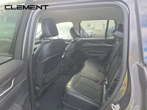 More photos of 2023 Jeep Grand Cherokee Limited at Clement Chrysler Dodge Jeep Ram Florissant, MO