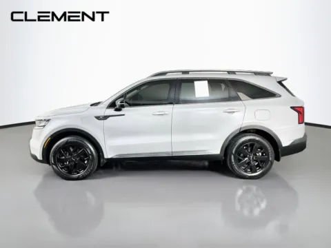 More photos of 2023 Kia Sorento X-Line S at Clement Chrysler Dodge Jeep Ram Florissant, MO