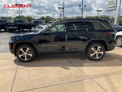 Photos of 2025 Jeep Grand Cherokee Limited for sale in Florissant, MO at Clement Chrysler Dodge Jeep Ram Florissant