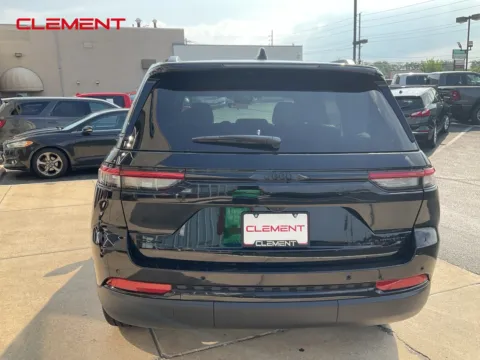 More photos of 2025 Jeep Grand Cherokee Limited at Clement Chrysler Dodge Jeep Ram Florissant, MO