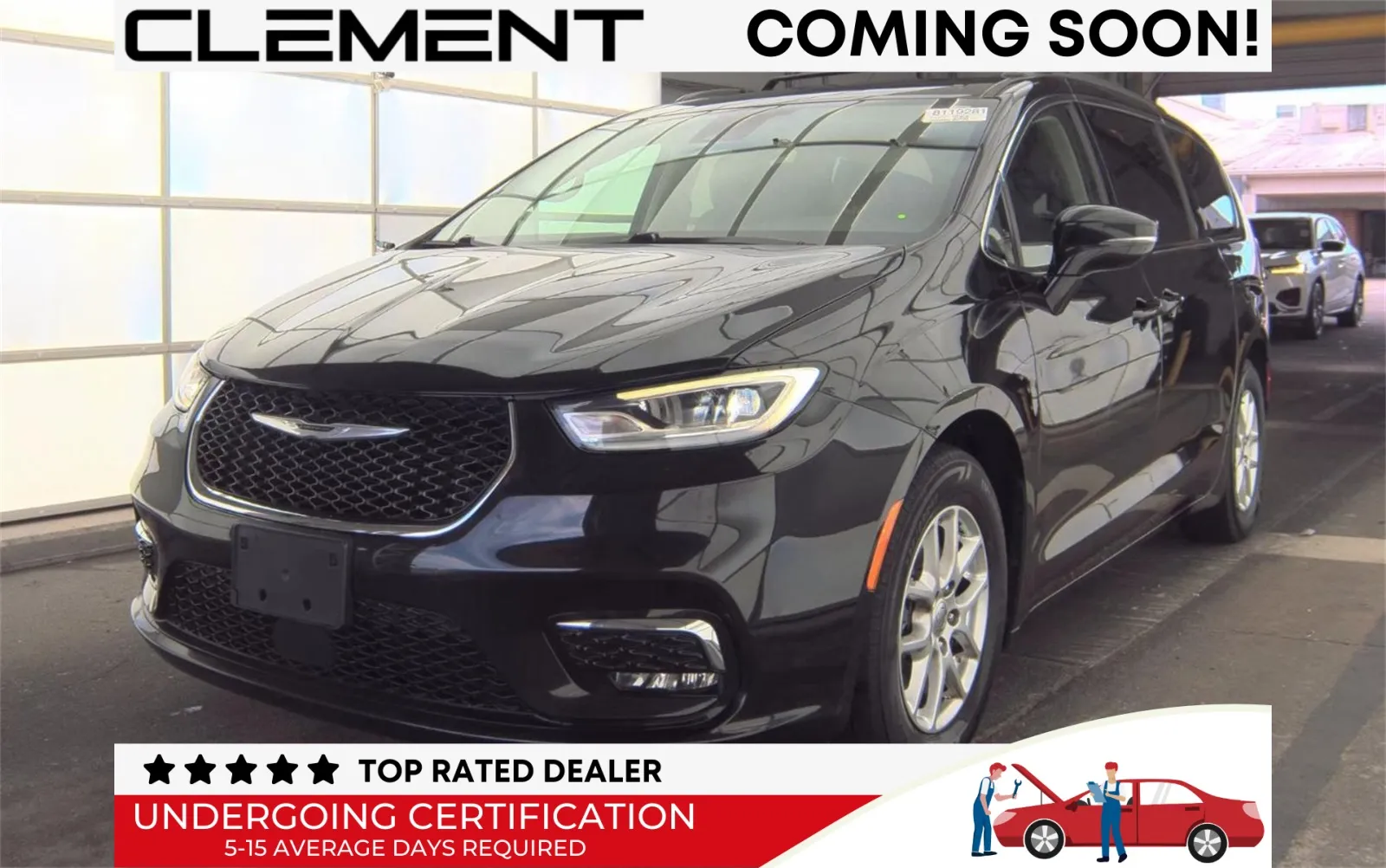 Black 2022 Chrysler Pacifica Touring L for sale in Florissant, MO
