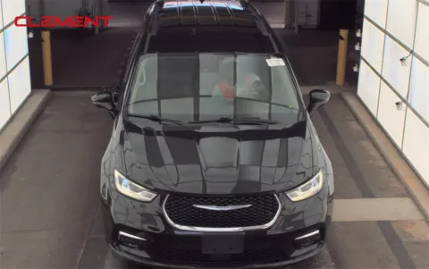 Photos of 2022 Chrysler Pacifica Touring L for sale in Florissant, MO at Clement Chrysler Dodge Jeep Ram Florissant