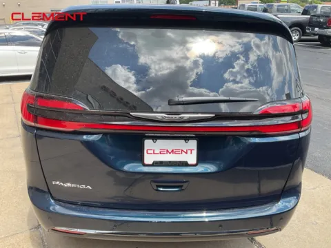 More photos of 2025 Chrysler Pacifica Select at Clement Chrysler Dodge Jeep Ram Florissant, MO
