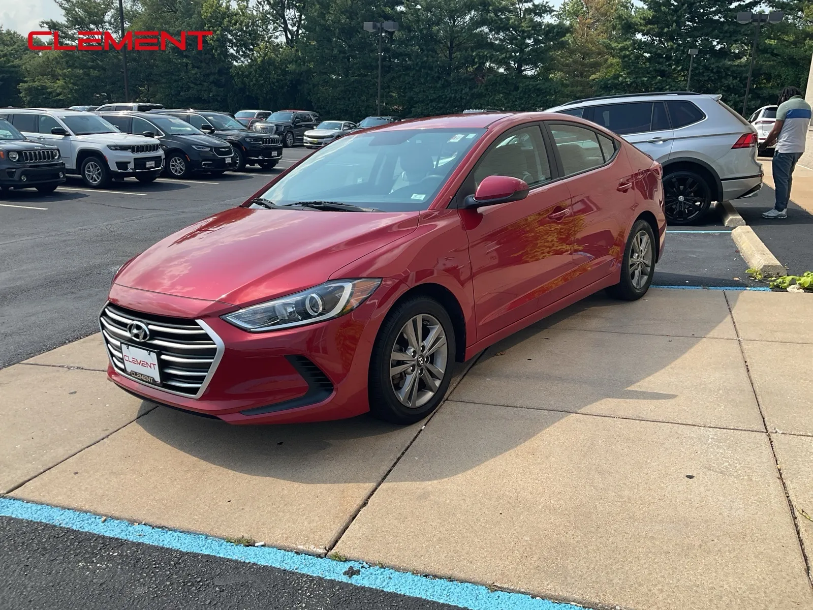 Red 2017 Hyundai Elantra SE for sale in Florissant, MO