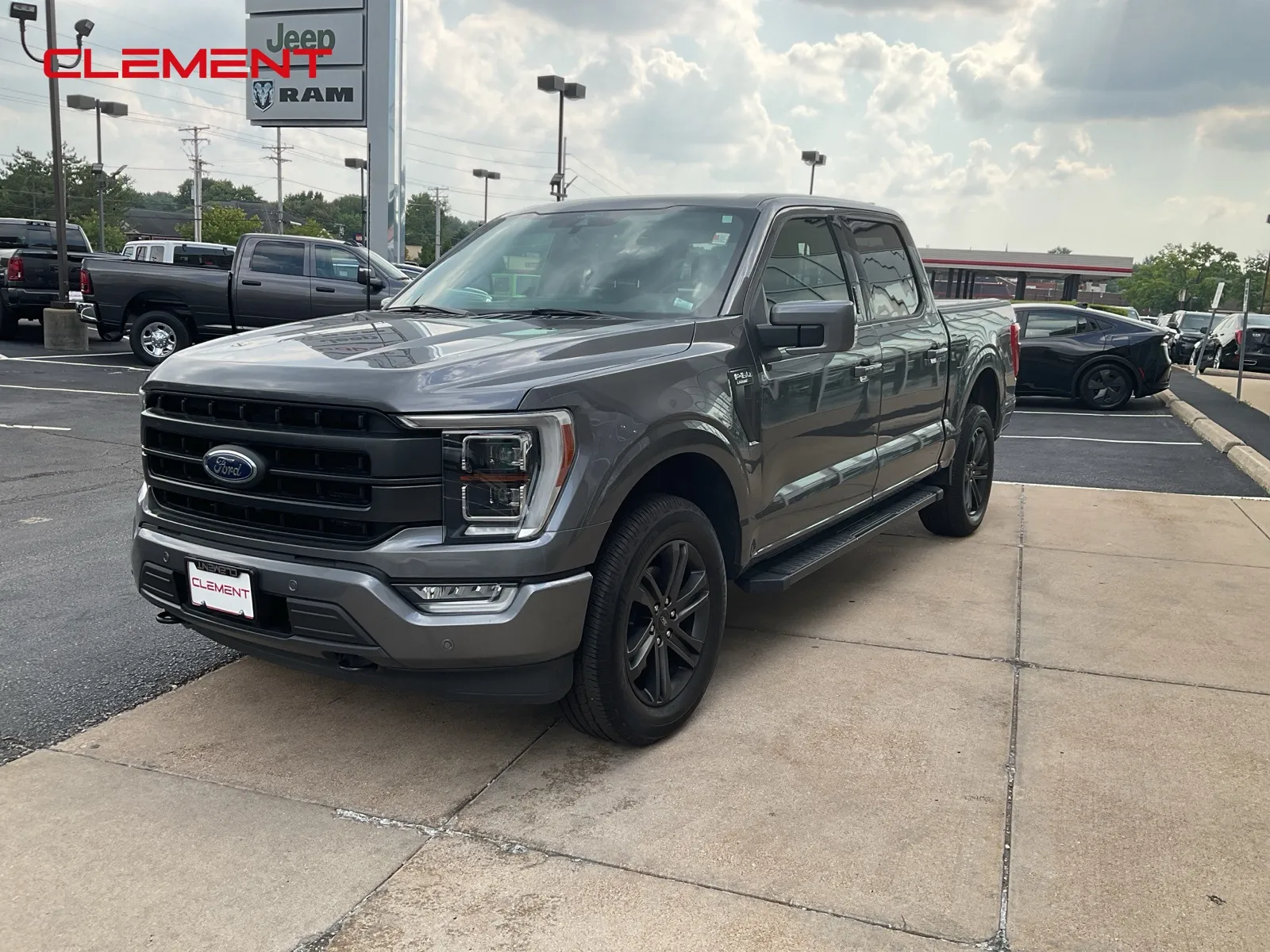 Gray 2022 Ford F-150 Lariat for sale in Florissant, MO