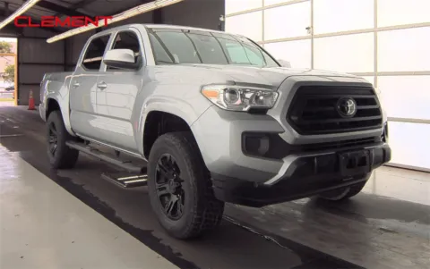 More photos of 2022 Toyota Tacoma TRD Off-Road at Clement Chrysler Dodge Jeep Ram Florissant, MO