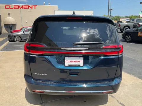 More photos of 2025 Chrysler Pacifica Select at Clement Chrysler Dodge Jeep Ram Florissant, MO