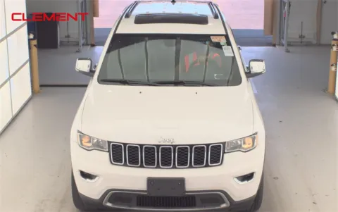 Photos of 2022 Jeep Grand Cherokee WK Limited for sale in Florissant, MO at Clement Chrysler Dodge Jeep Ram Florissant