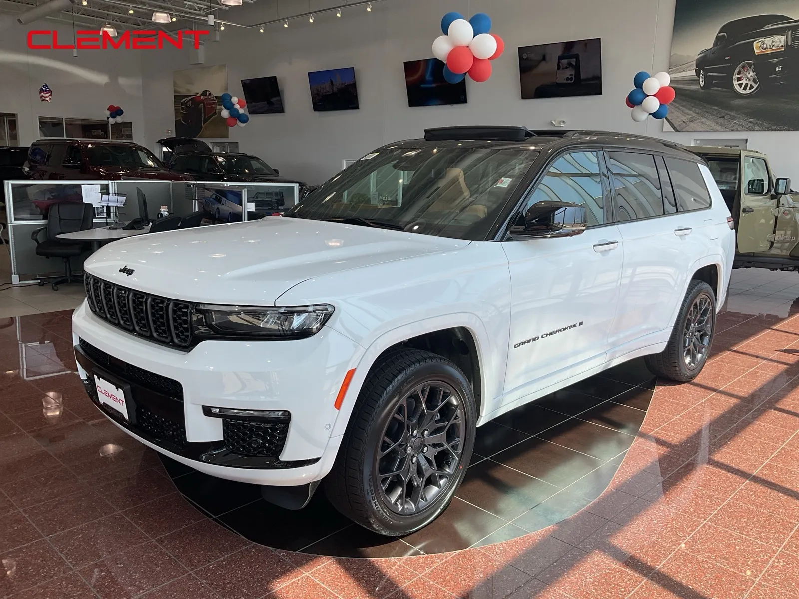 White 2025 Jeep Grand Cherokee L Summit for sale in Florissant, MO