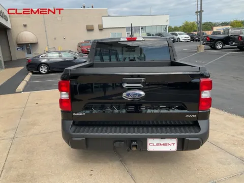 More photos of 2023 Ford Maverick Lariat at Clement Chrysler Dodge Jeep Ram Florissant, MO