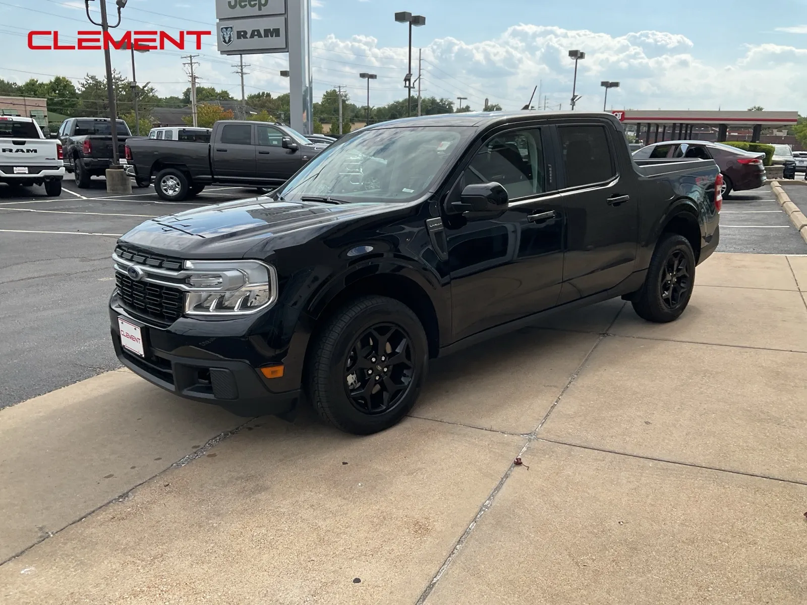 Black 2023 Ford Maverick Lariat for sale in Florissant, MO