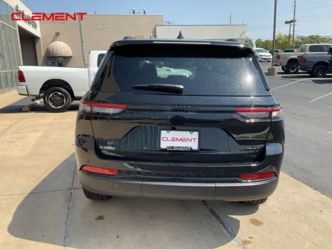 More photos of 2025 Jeep Grand Cherokee Limited at Clement Chrysler Dodge Jeep Ram Florissant, MO