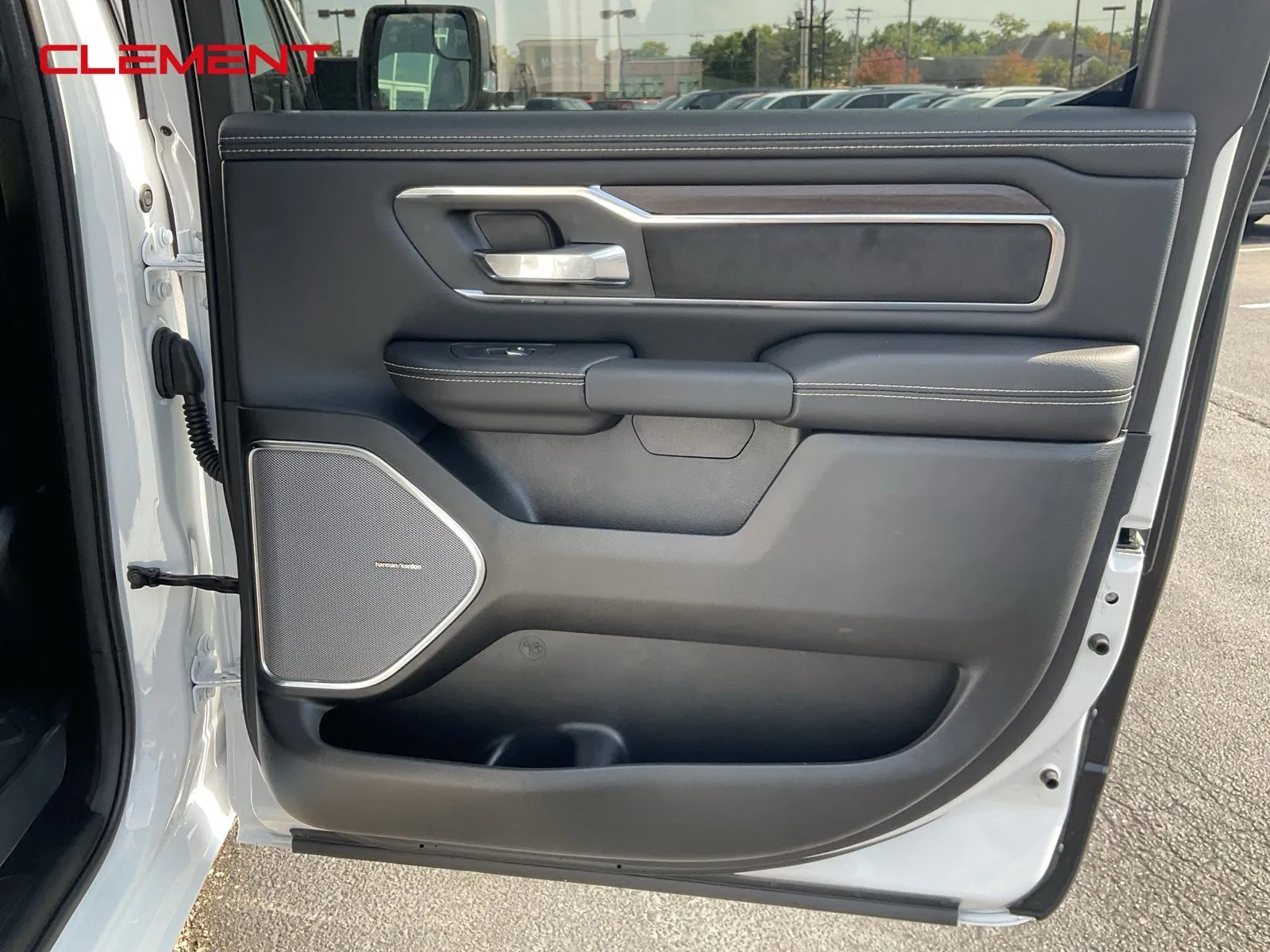 2026 RAM 1500 Laramie - Photo 20