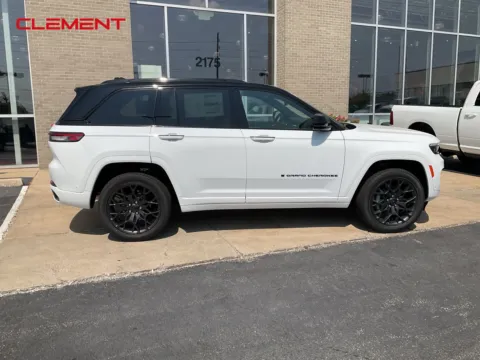 More photos of 2025 Jeep Grand Cherokee Summit at Clement Chrysler Dodge Jeep Ram Florissant, MO