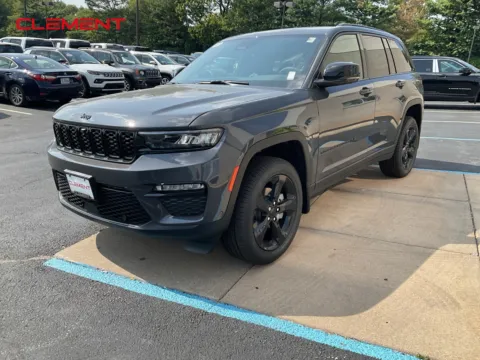 Gray 2025 Jeep Grand Cherokee Limited for sale in Florissant, MO