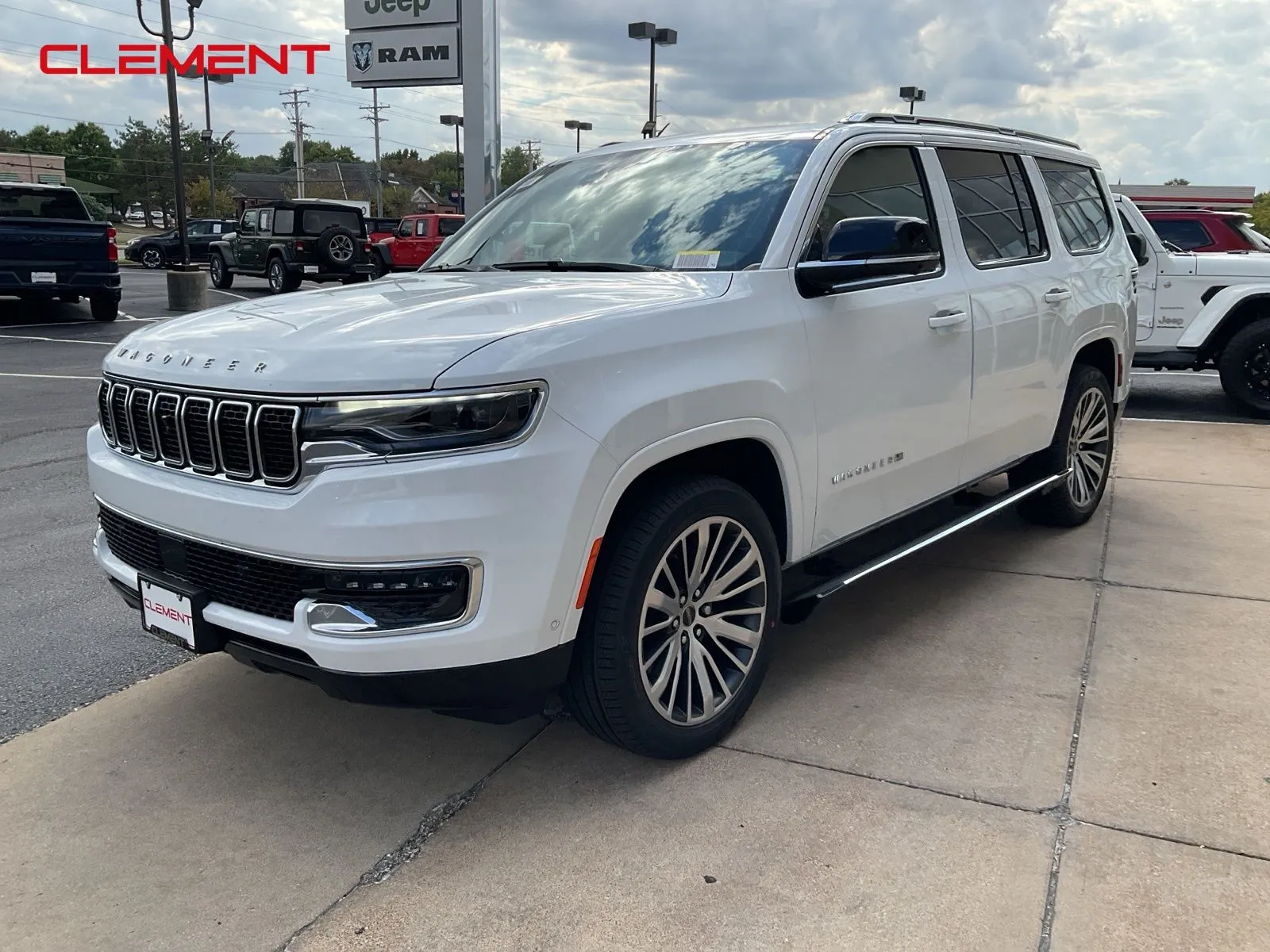 White 2025 Jeep Wagoneer Series II for sale in Florissant, MO