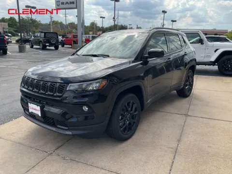 Black 2026 Jeep Compass Latitude for sale in Florissant, MO