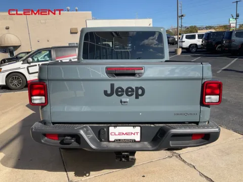More photos of 2025 Jeep Gladiator High Tide at Clement Chrysler Dodge Jeep Ram Florissant, MO