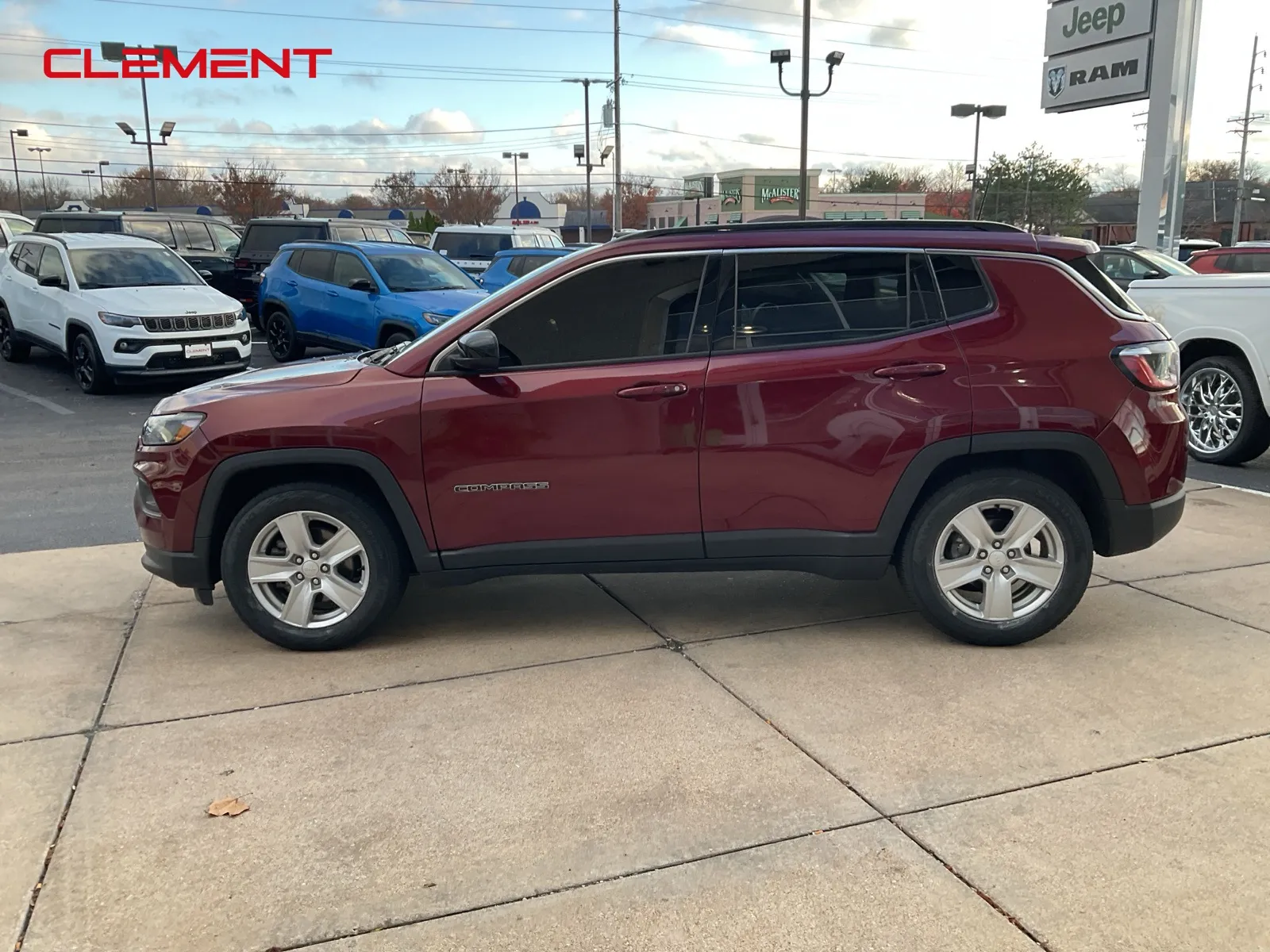 Red 2022 Jeep Compass Latitude for sale in Florissant, MO