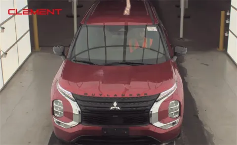 Photos of 2023 Mitsubishi Outlander SE for sale in Florissant, MO at Clement Chrysler Dodge Jeep Ram Florissant