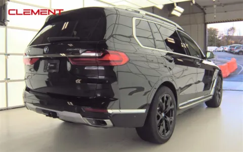 More photos of 2021 BMW X7 xDrive40i at Clement Chrysler Dodge Jeep Ram Florissant, MO