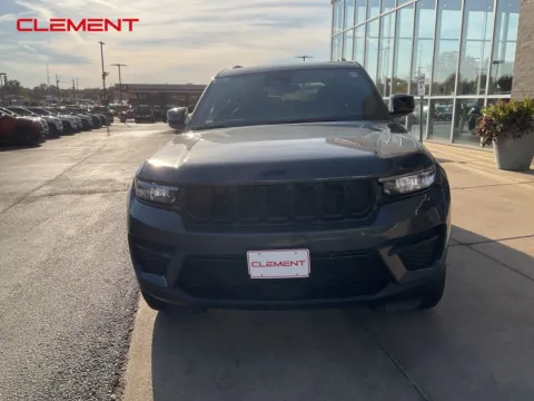 Another view of 2025 Jeep Grand Cherokee Altitude X for sale in Florissant, MO at Clement Chrysler Dodge Jeep Ram Florissant
