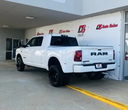 More photos of 2025 Ram 3500 Laramie at D3 West Memphis, AR