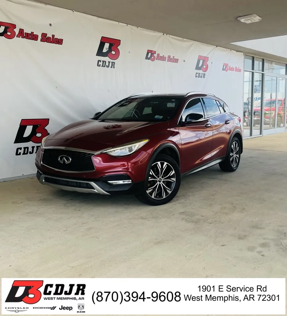 2017 INFINITI QX30