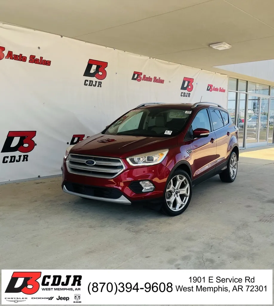 Red 2018 Ford Escape Titanium for sale in West Memphis, AR