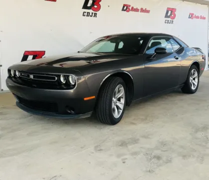 Photos of 2018 Dodge Challenger SXT for sale in West Memphis, AR at D3 West Memphis