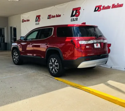 More photos of 2021 GMC Acadia SLE at D3 West Memphis, AR
