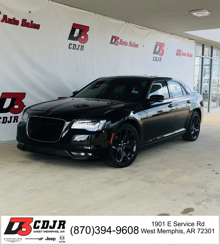 Black 2021 Chrysler 300 S for sale in West Memphis, AR