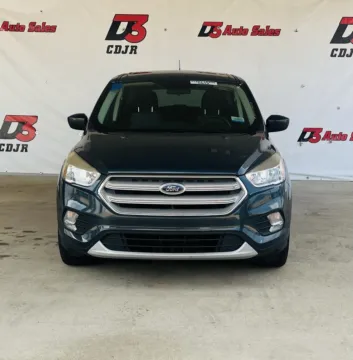 More photos of 2019 Ford Escape SE at D3 West Memphis, AR