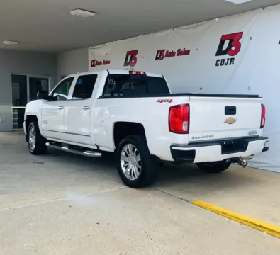 More photos of 2017 Chevrolet Silverado 1500 High Country at D3 West Memphis, AR