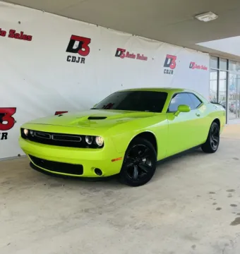 Photos of 2023 Dodge Challenger SXT for sale in West Memphis, AR at D3 West Memphis